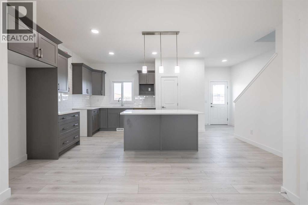 19 Appaloosa Way, Cochrane, Alberta  T4C 2M3 - Photo 9 - A2274581