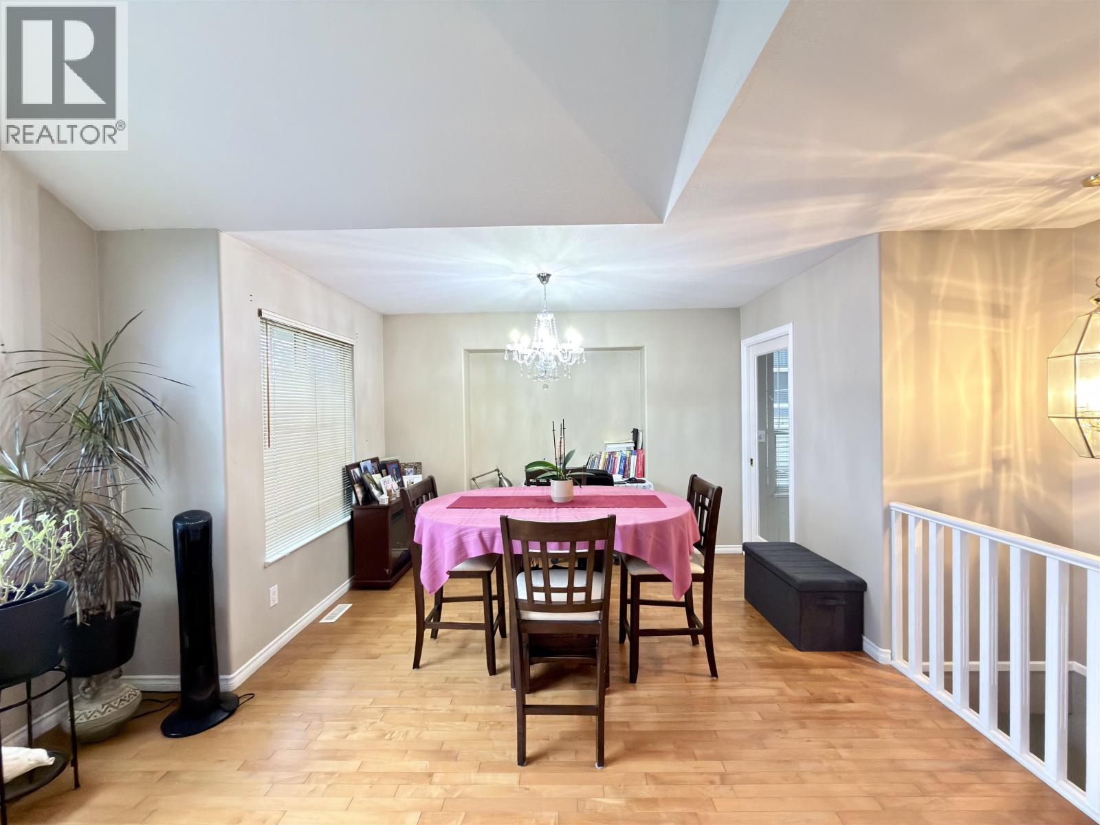 23225 124 Avenue, Maple Ridge, British Columbia V2X 1R6 - Photo 11 - R3074254