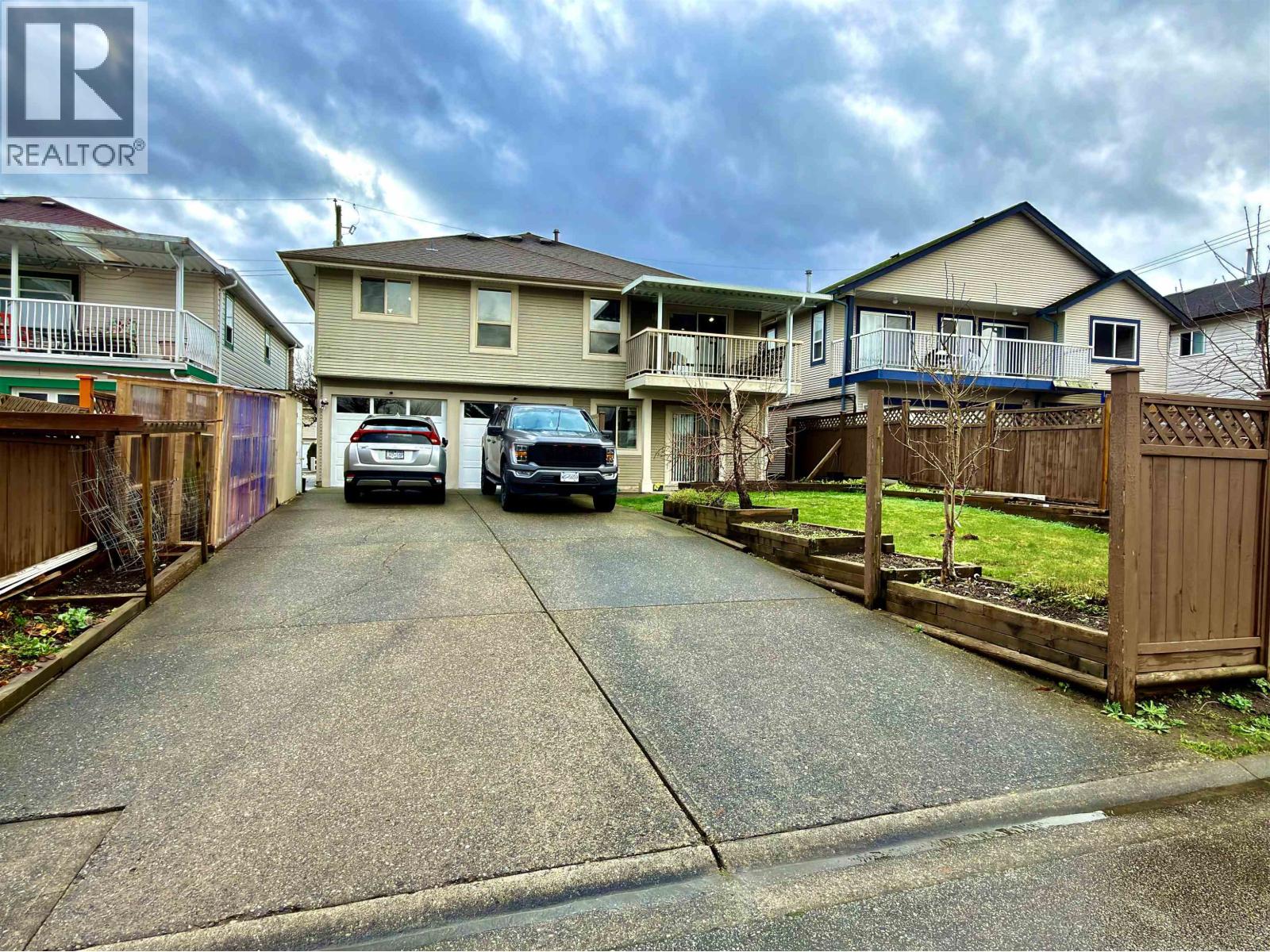 23225 124 Avenue, Maple Ridge, British Columbia V2X 1R6 - Photo 4 - R3074254
