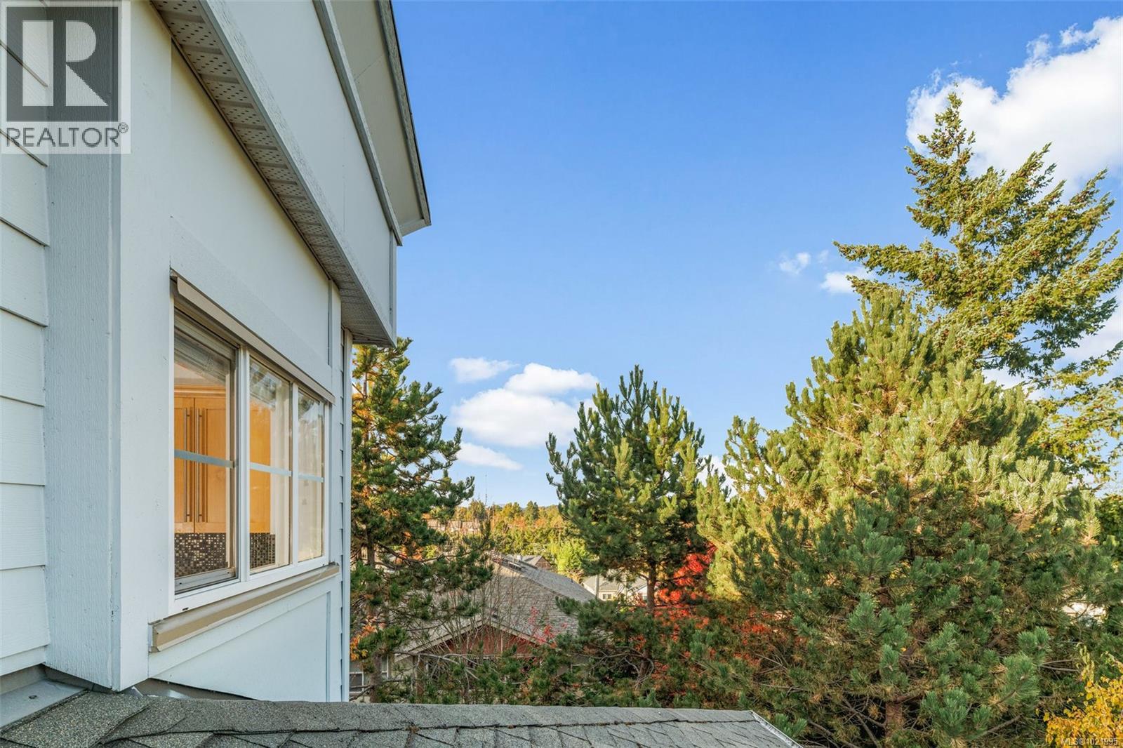 307 3915 Carey Rd, Saanich, British Columbia  V8Z 1Z6 - Photo 27 - 1021995