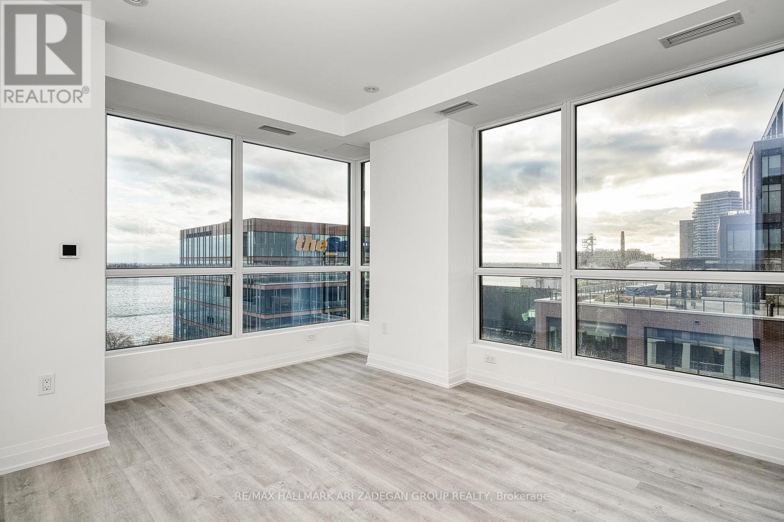 1314 - 15 Richardson Street, Toronto, Ontario  M5A 0Y5 - Photo 3 - C12641236