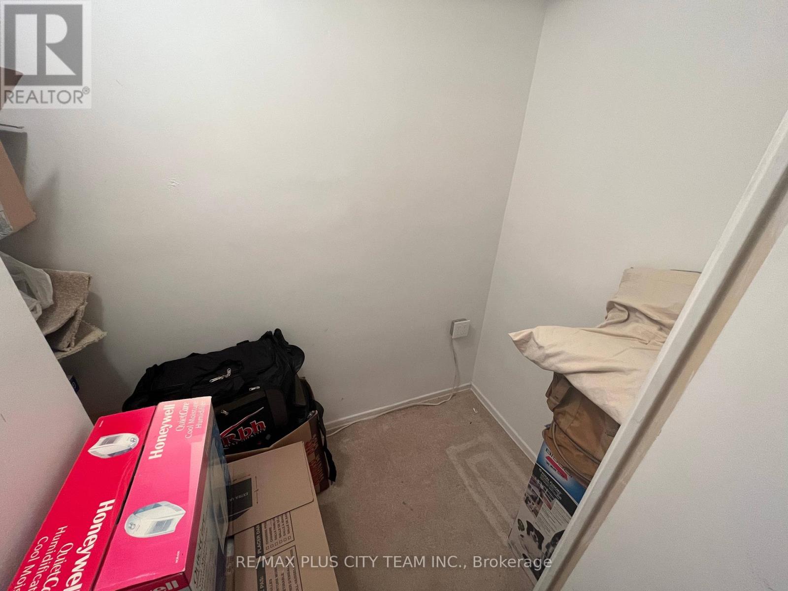 909 - 10 Edgecliff Golfway, Toronto, Ontario  M3C 3A3 - Photo 12 - C12641252