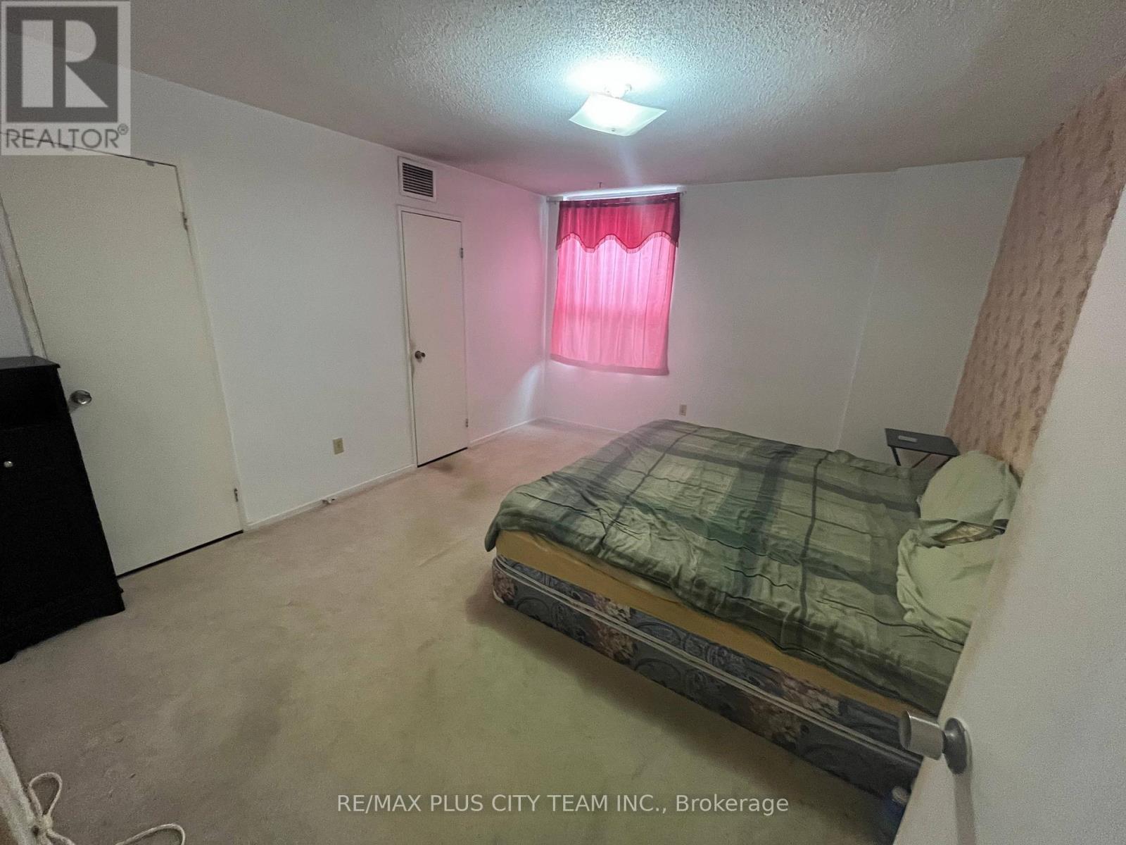 909 - 10 Edgecliff Golfway, Toronto, Ontario  M3C 3A3 - Photo 13 - C12641252