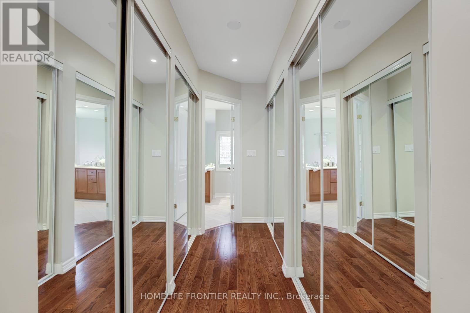 4 - 22 Balmoral Avenue, Toronto, Ontario  M4V 1J4 - Photo 23 - C12641274