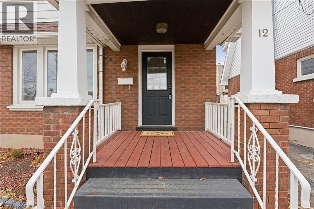12 St James Street, Brantford, Ontario  N3T 3Z5 - Photo 3 - 40790821