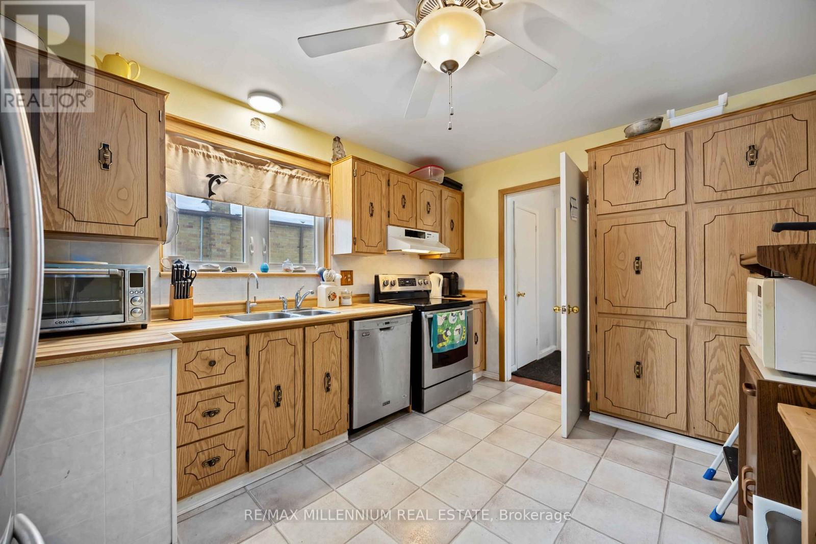 63 Exford Drive, Toronto, Ontario  M1P 1M2 - Photo 13 - E12641272