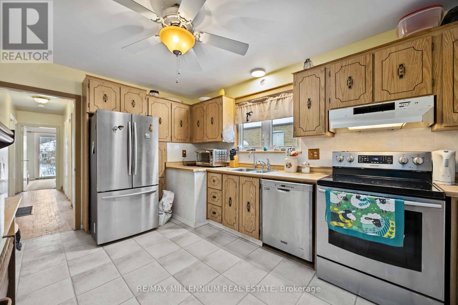 63 Exford Drive, Toronto, Ontario  M1P 1M2 - Photo 15 - E12641272