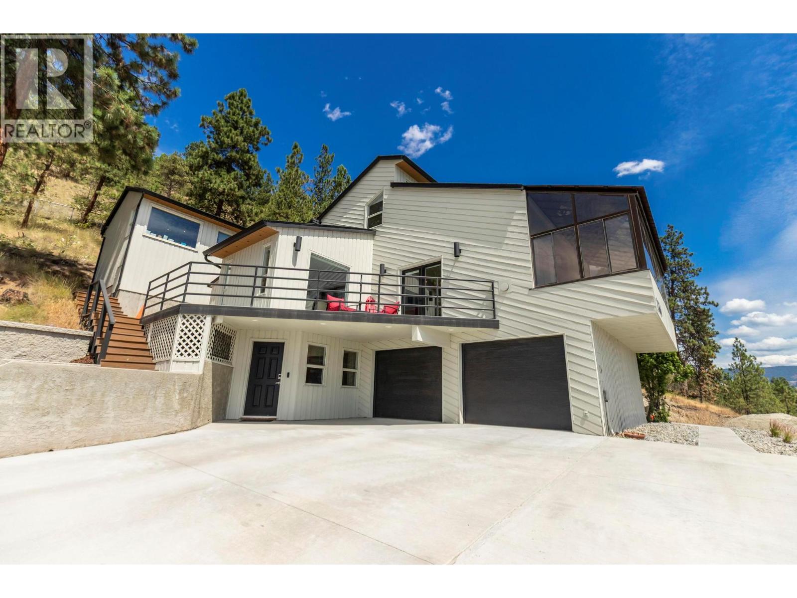 2266 Omineca Place, Kelowna, British Columbia