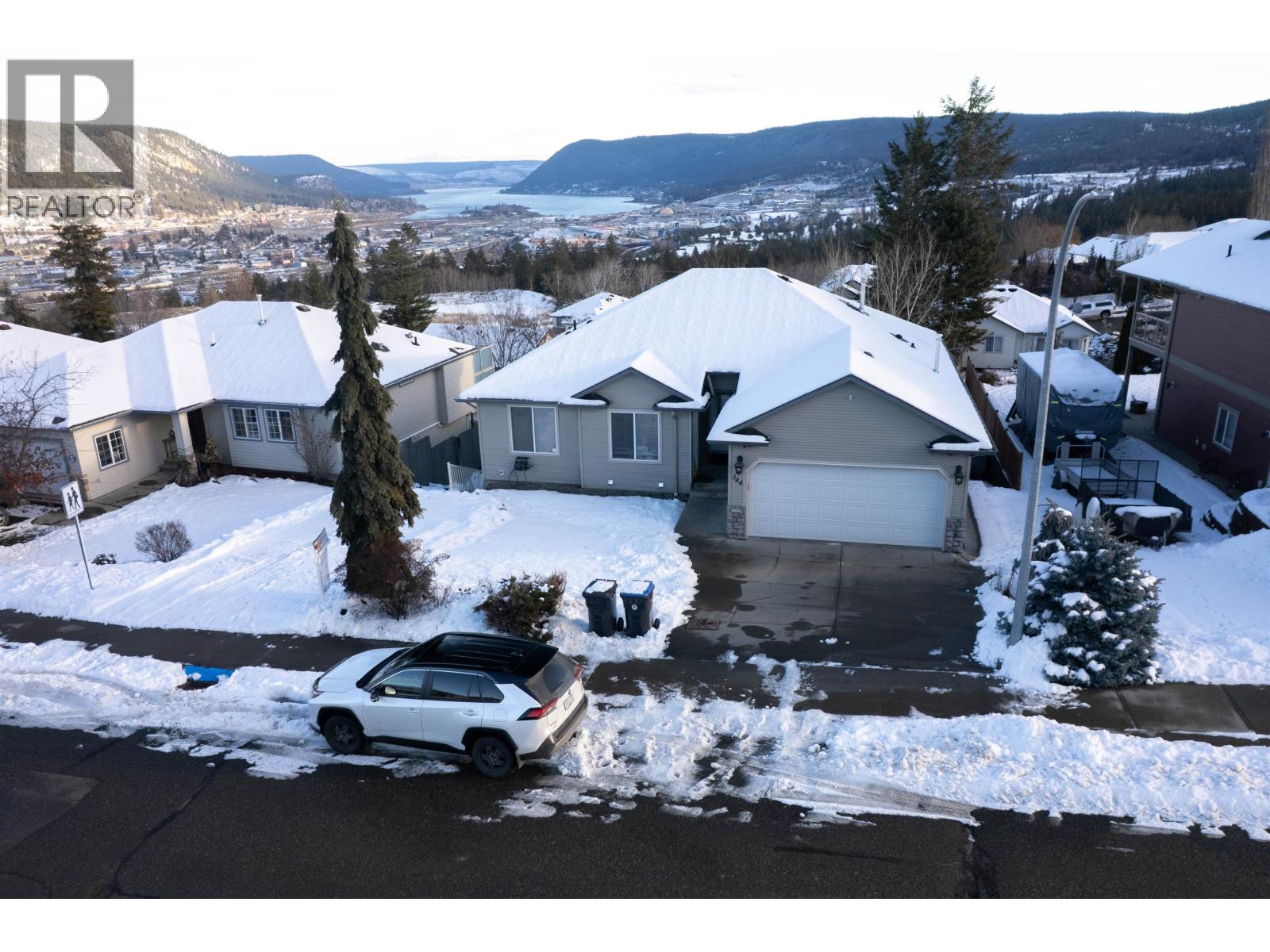 344 Mandarino Place, Williams Lake, British Columbia  V2G 5J1 - Photo 2 - R3071754