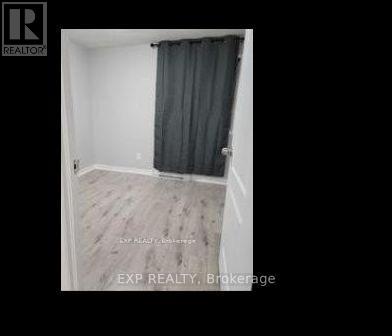 40 Gladstone Square, Brampton, Ontario  L6S 2H5 - Photo 5 - W12641156