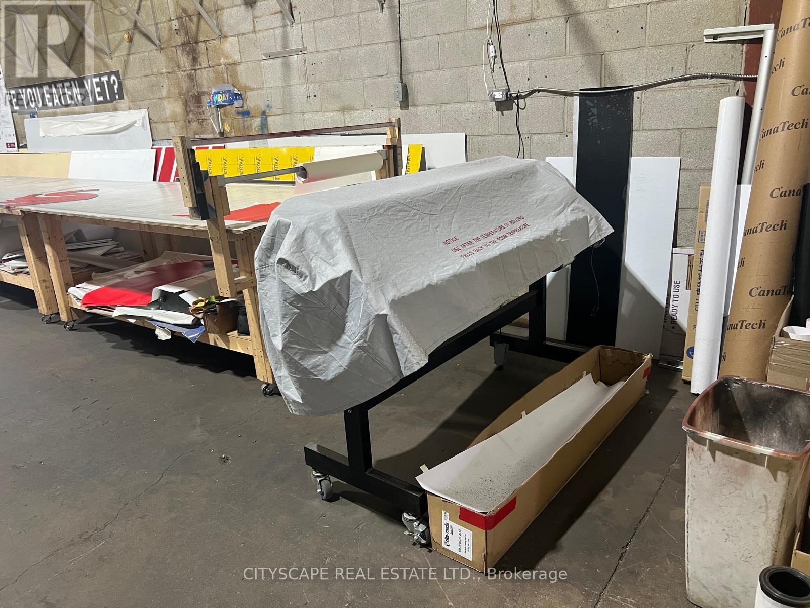 5 - 2430 Lucknow Drive, Mississauga, Ontario  L5S 1V3 - Photo 4 - W12639544