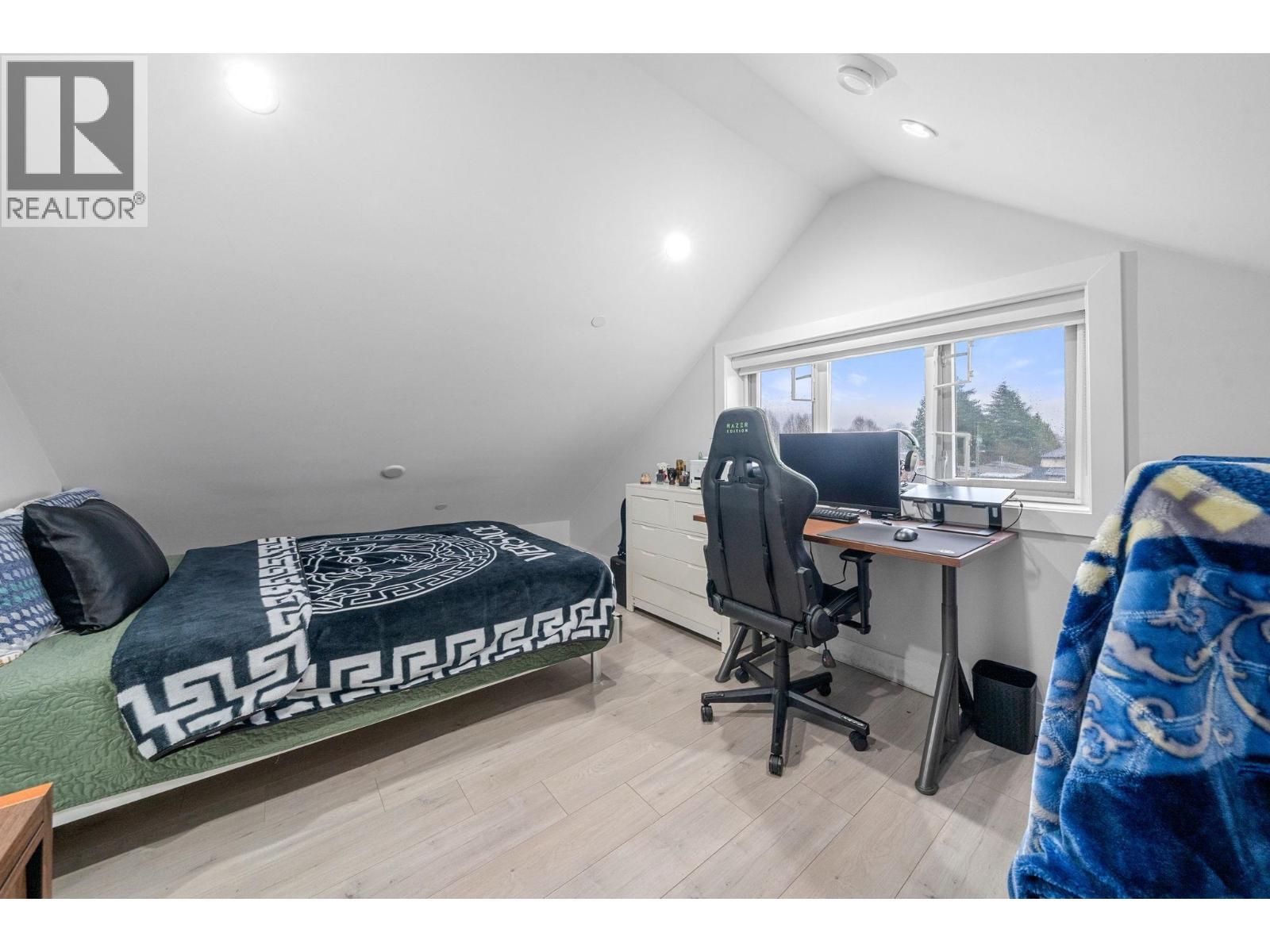 6751 Knight Street, Vancouver, British Columbia V5P 2W4 - Photo 25 - R3073739