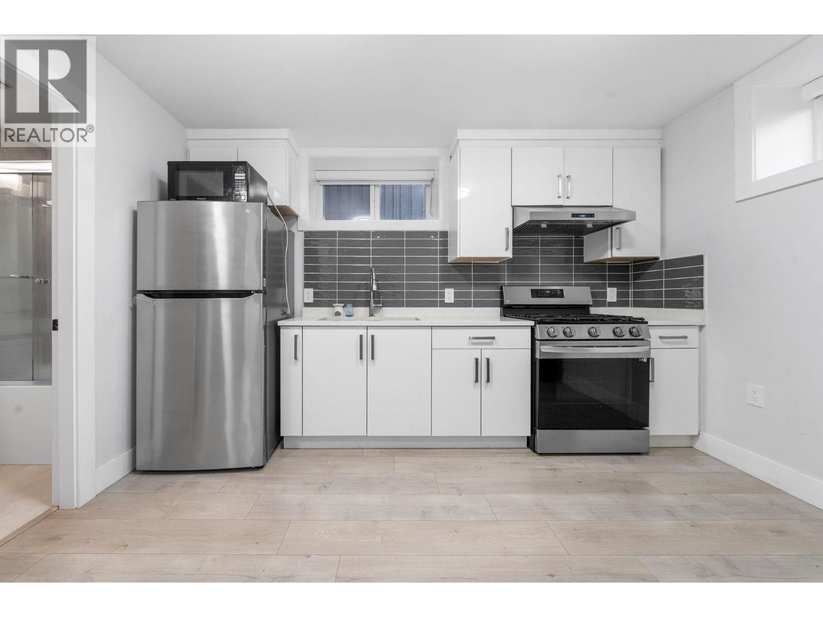 6751 Knight Street, Vancouver, British Columbia V5P 2W4 - Photo 30 - R3073739