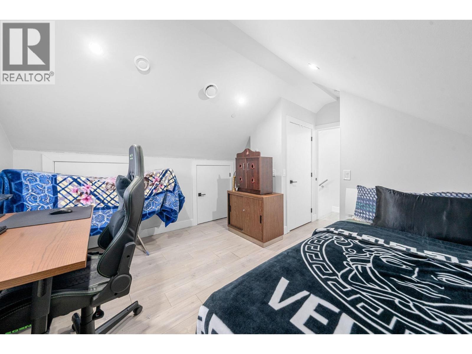 6751 Knight Street, Vancouver, British Columbia V5P 2W4 - Photo 27 - R3073739