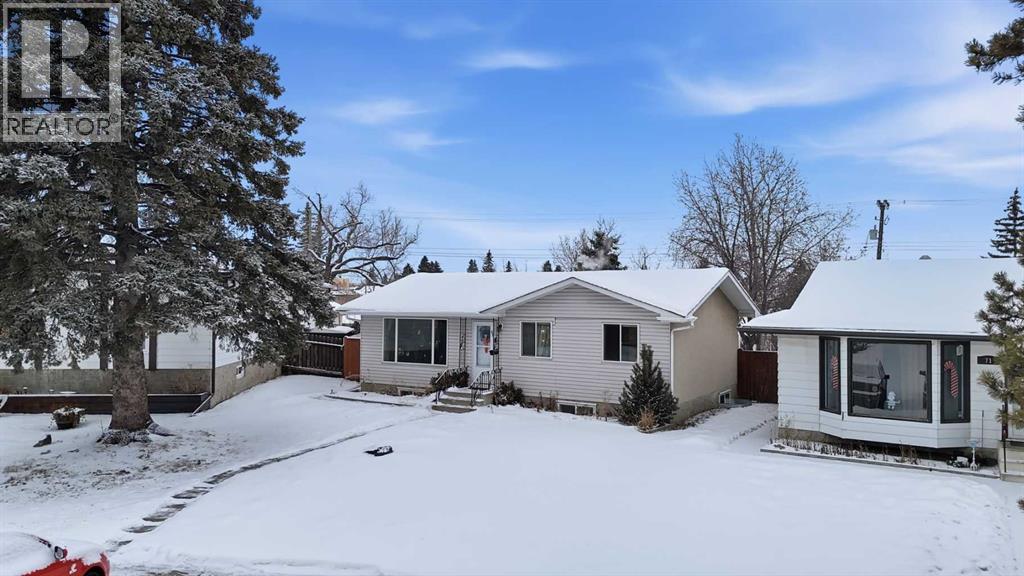 67 Margate Place Ne, Calgary, Alberta  T2A 3E4 - Photo 3 - A2274551