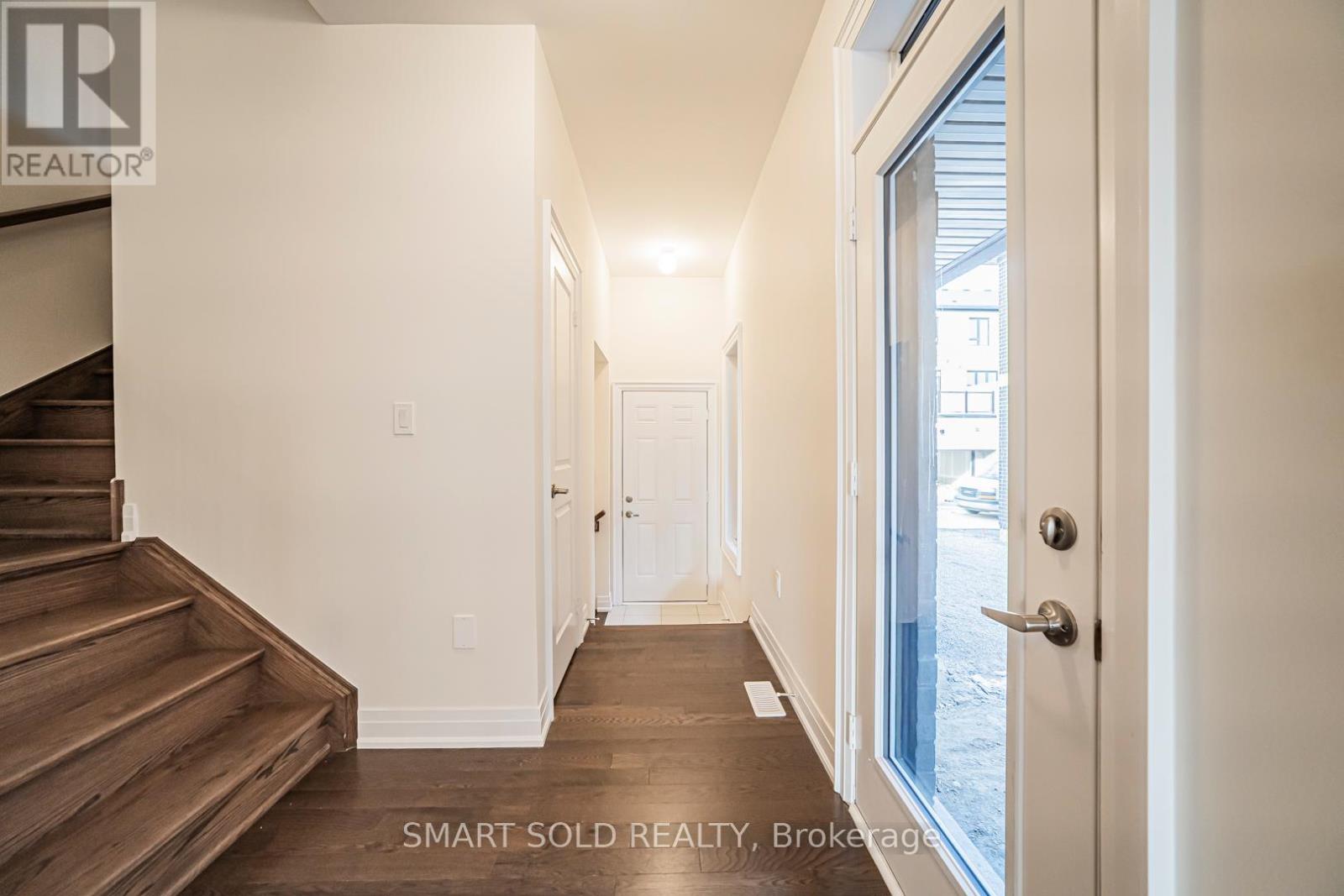 40 Mindanao Avenue, Markham, Ontario  L6C 3T5 - Photo 12 - N12641276