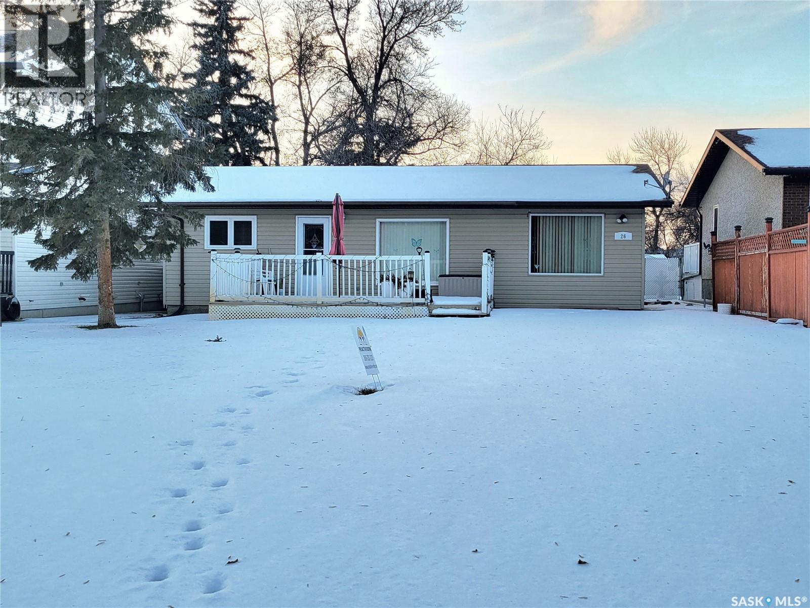 26 Elm Street, Katepwa Beach, Saskatchewan  S0G 2Y0 - Photo 3 - SK025747