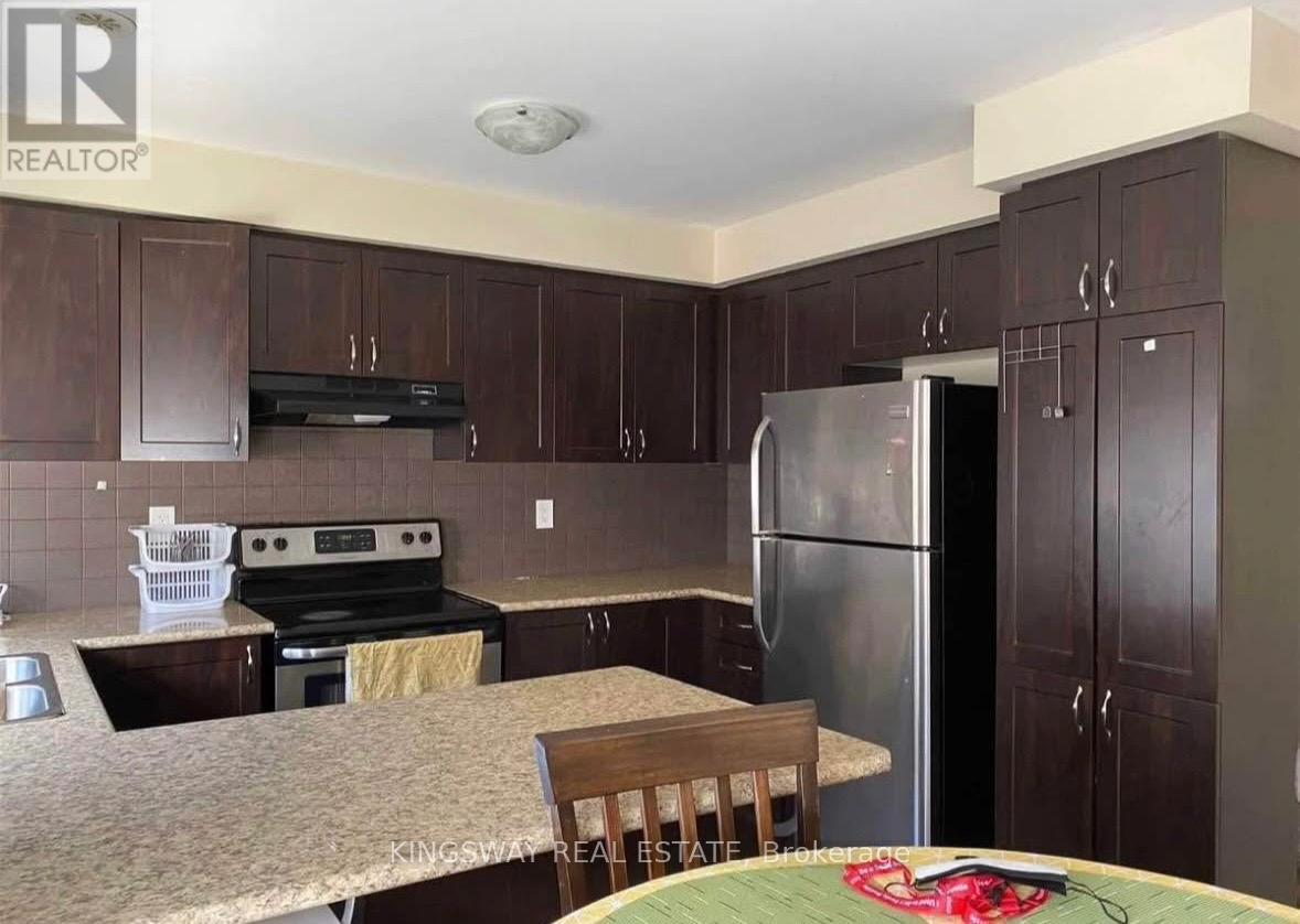 47 Ariel Road, Brampton, Ontario  L7A 3Z2 - Photo 2 - W12641248