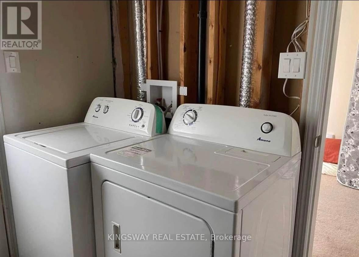 47 Ariel Road, Brampton, Ontario  L7A 3Z2 - Photo 9 - W12641248