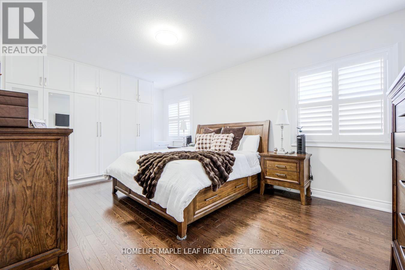 42 Foothills Crescent, Brampton, Ontario  L6P 4G9 - Photo 23 - W12641282