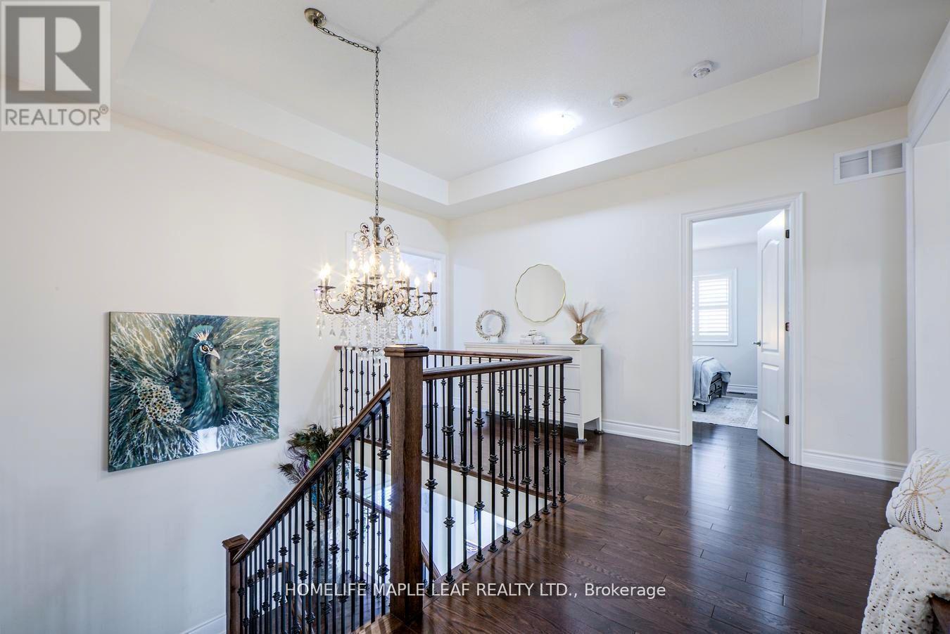 42 Foothills Crescent, Brampton, Ontario  L6P 4G9 - Photo 36 - W12641282