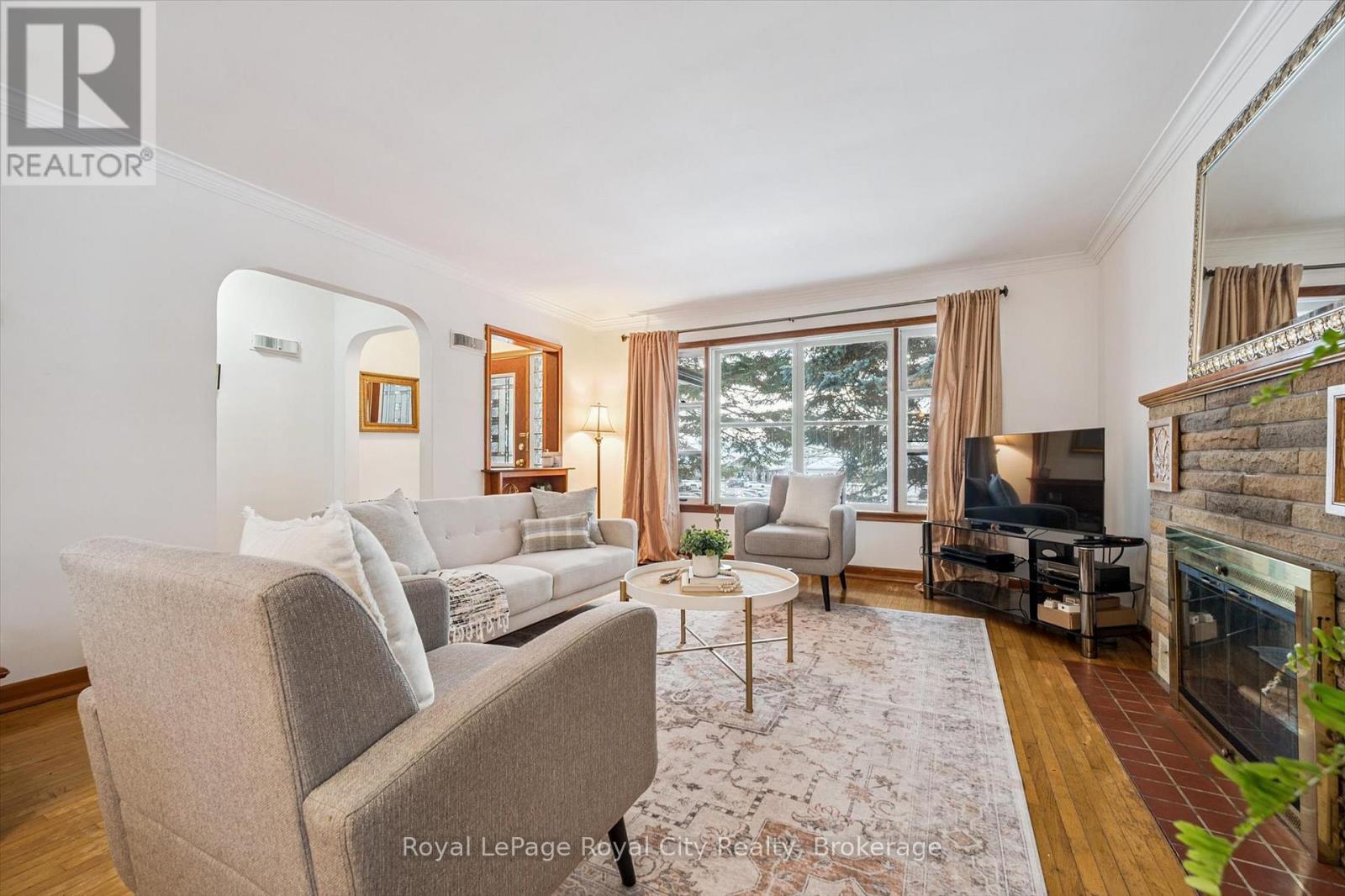 107 Westmount Road, Guelph, Ontario N1H 5J2 - Photo 12 - X12641352