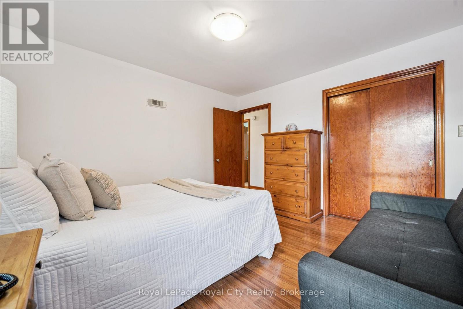 107 Westmount Road, Guelph, Ontario N1H 5J2 - Photo 25 - X12641352