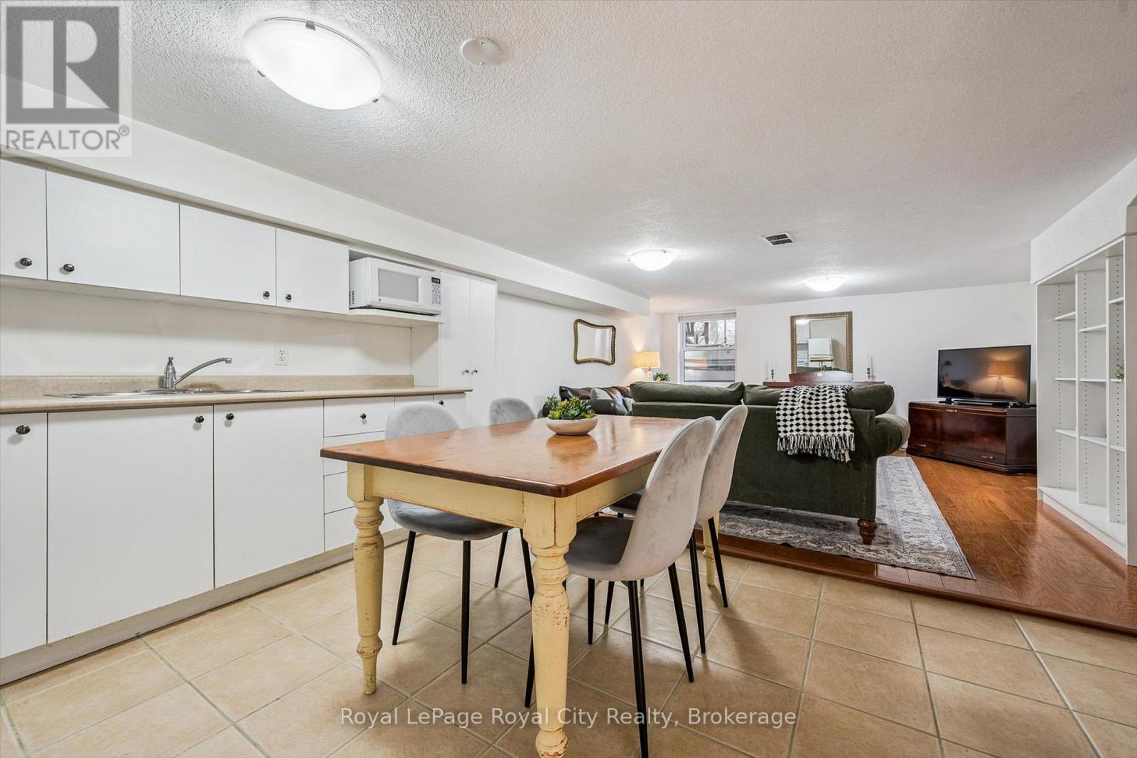 107 Westmount Road, Guelph, Ontario N1H 5J2 - Photo 32 - X12641352