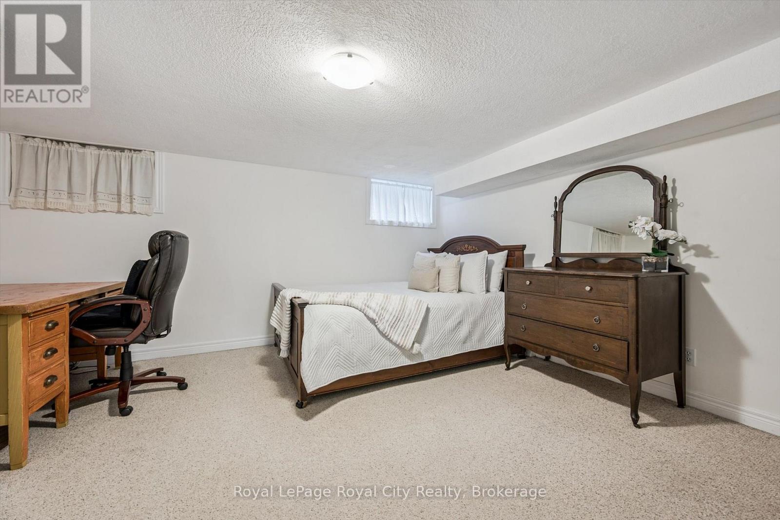 107 Westmount Road, Guelph, Ontario N1H 5J2 - Photo 34 - X12641352