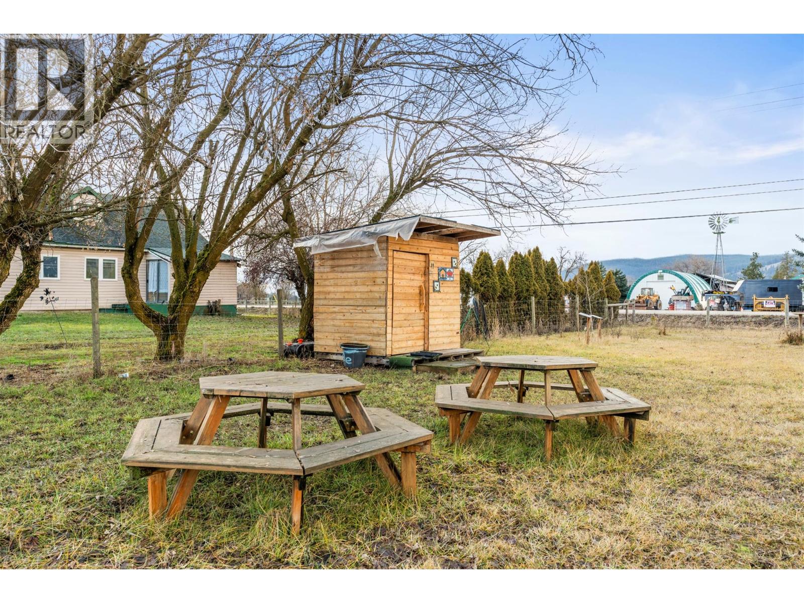 1978 Pleasant Valley Road, Spallumcheen, British Columbia  V4Y 0T7 - Photo 52 - 10371260