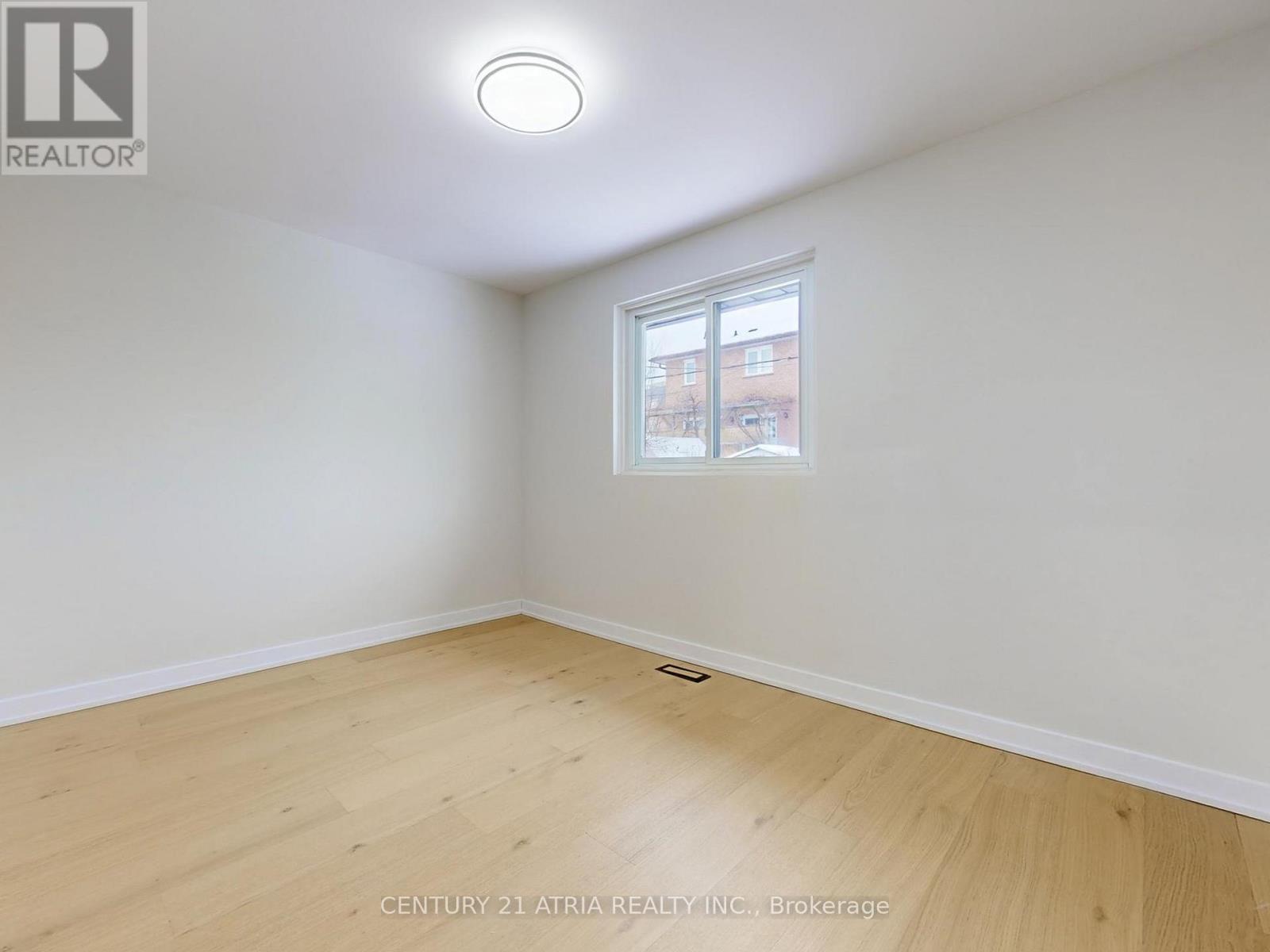 57 Saddle Ridge Drive, Toronto, Ontario  M4A 1Z6 - Photo 13 - C12641170