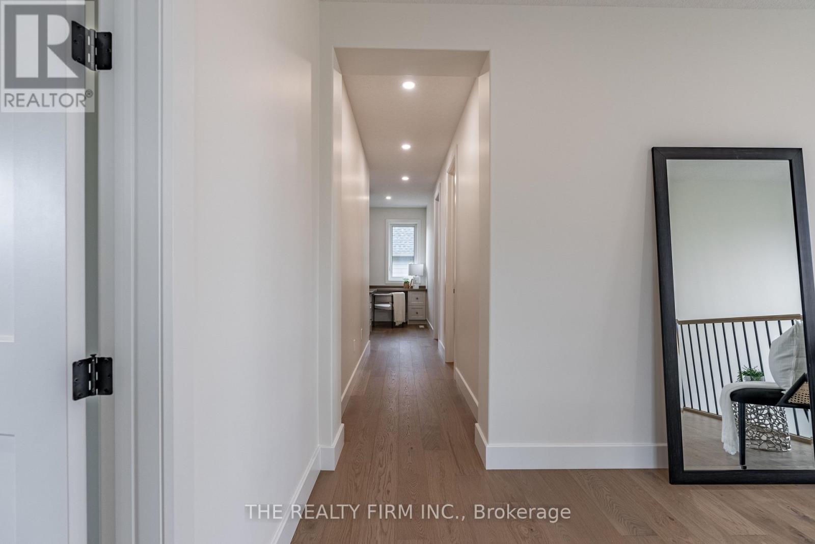 262 Harvest Lane, Thames Centre, Ontario  N0L 1G2 - Photo 32 - X12641380