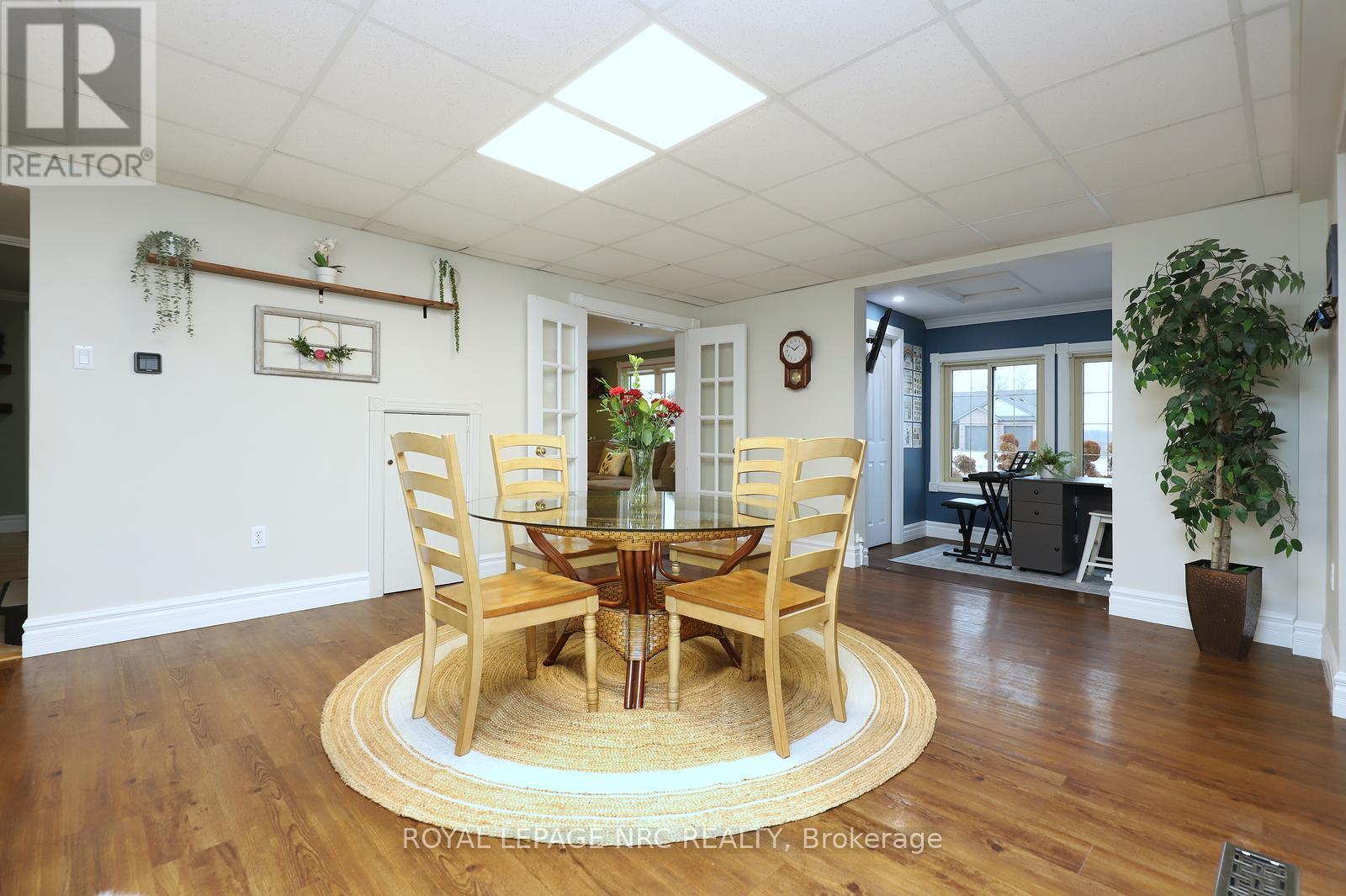 8190 Mud Street, Grimsby, Ontario  L0R 1M0 - Photo 10 - X12641254