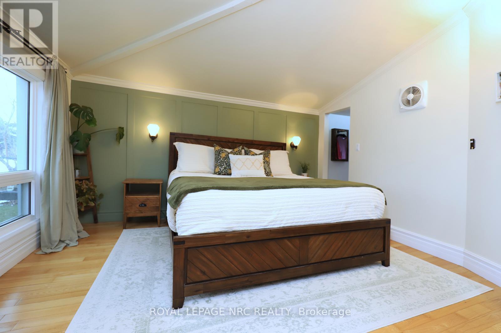 8190 Mud Street, Grimsby, Ontario  L0R 1M0 - Photo 23 - X12641254