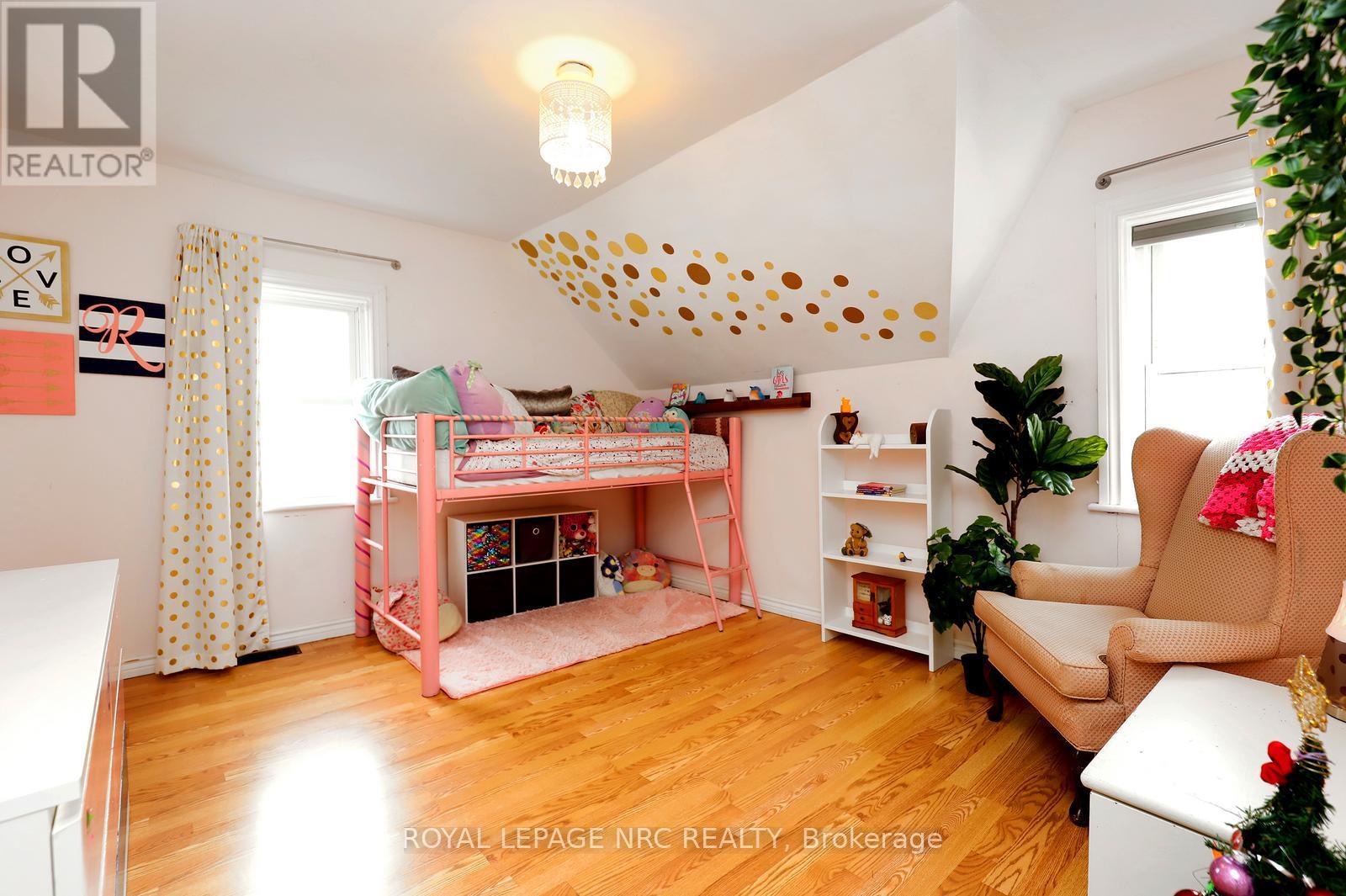 8190 Mud Street, Grimsby, Ontario  L0R 1M0 - Photo 29 - X12641254