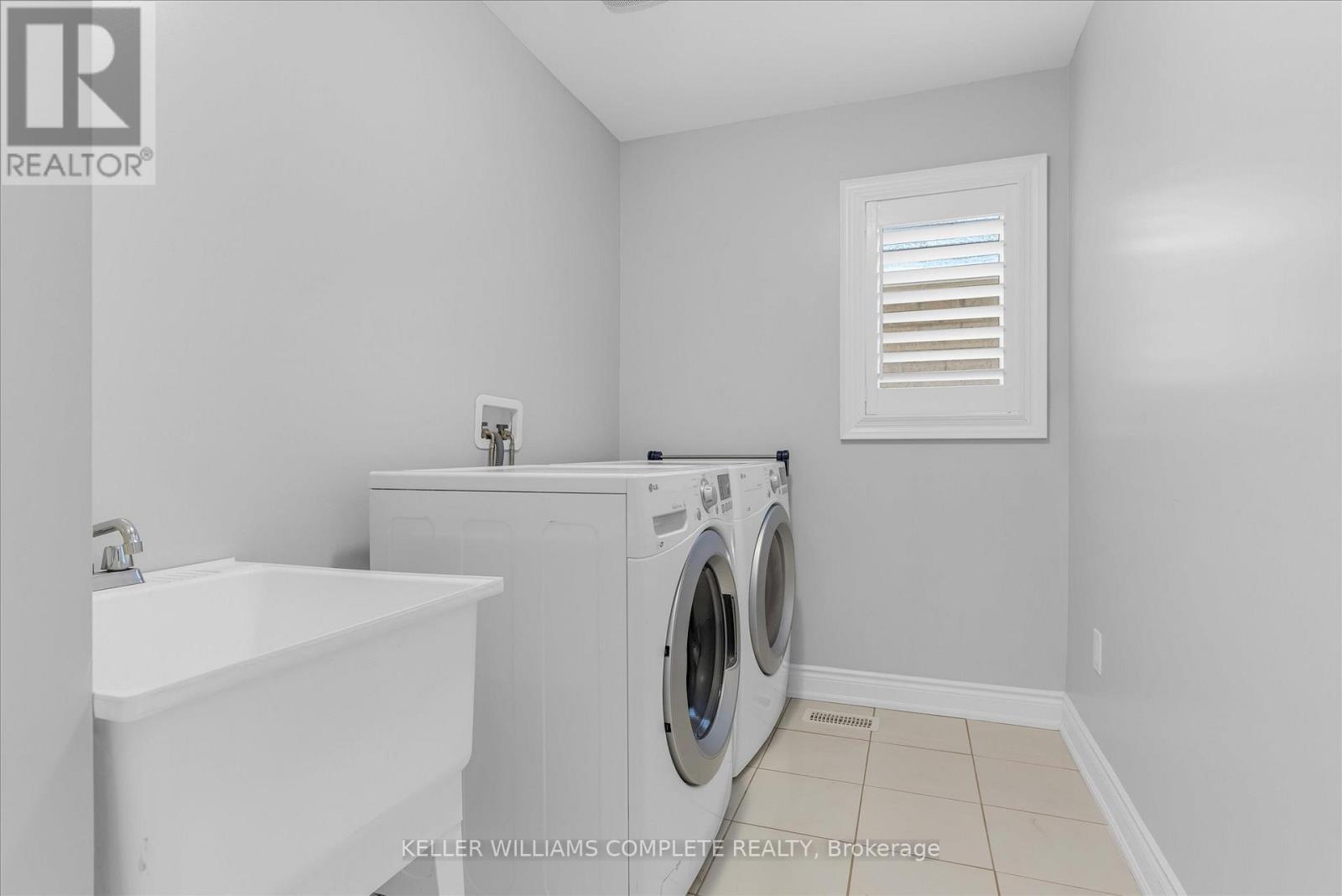 7703 Sycamore Drive, Niagara Falls, Ontario  L2H 0N6 - Photo 25 - X12641280