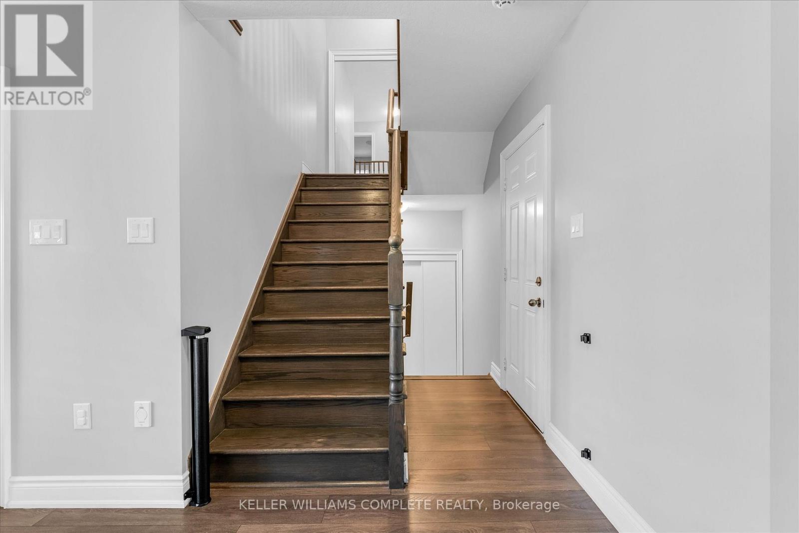 7703 Sycamore Drive, Niagara Falls, Ontario  L2H 0N6 - Photo 5 - X12641280