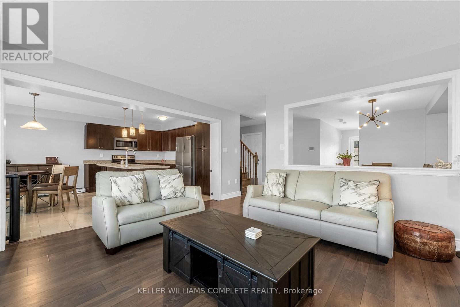 7703 Sycamore Drive, Niagara Falls, Ontario  L2H 0N6 - Photo 9 - X12641280