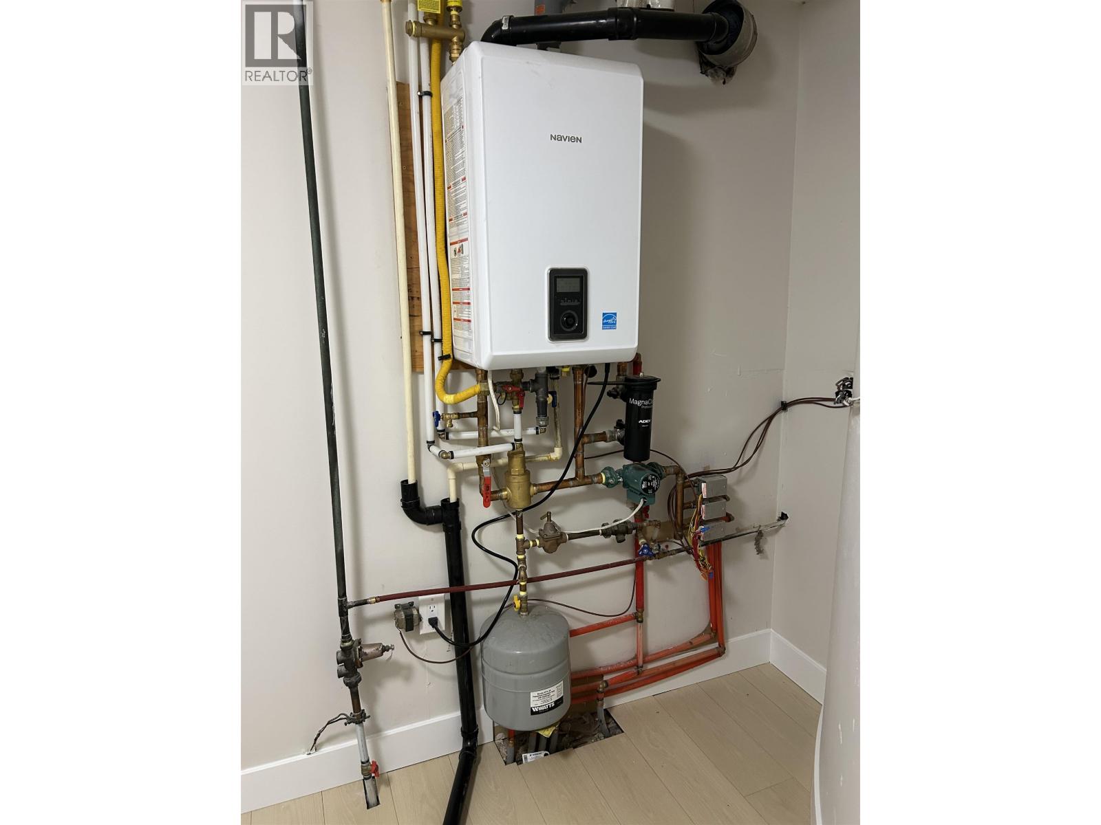 4848 Frances Street, Burnaby, British Columbia V5C 2S4 - Photo 18 - R3065000