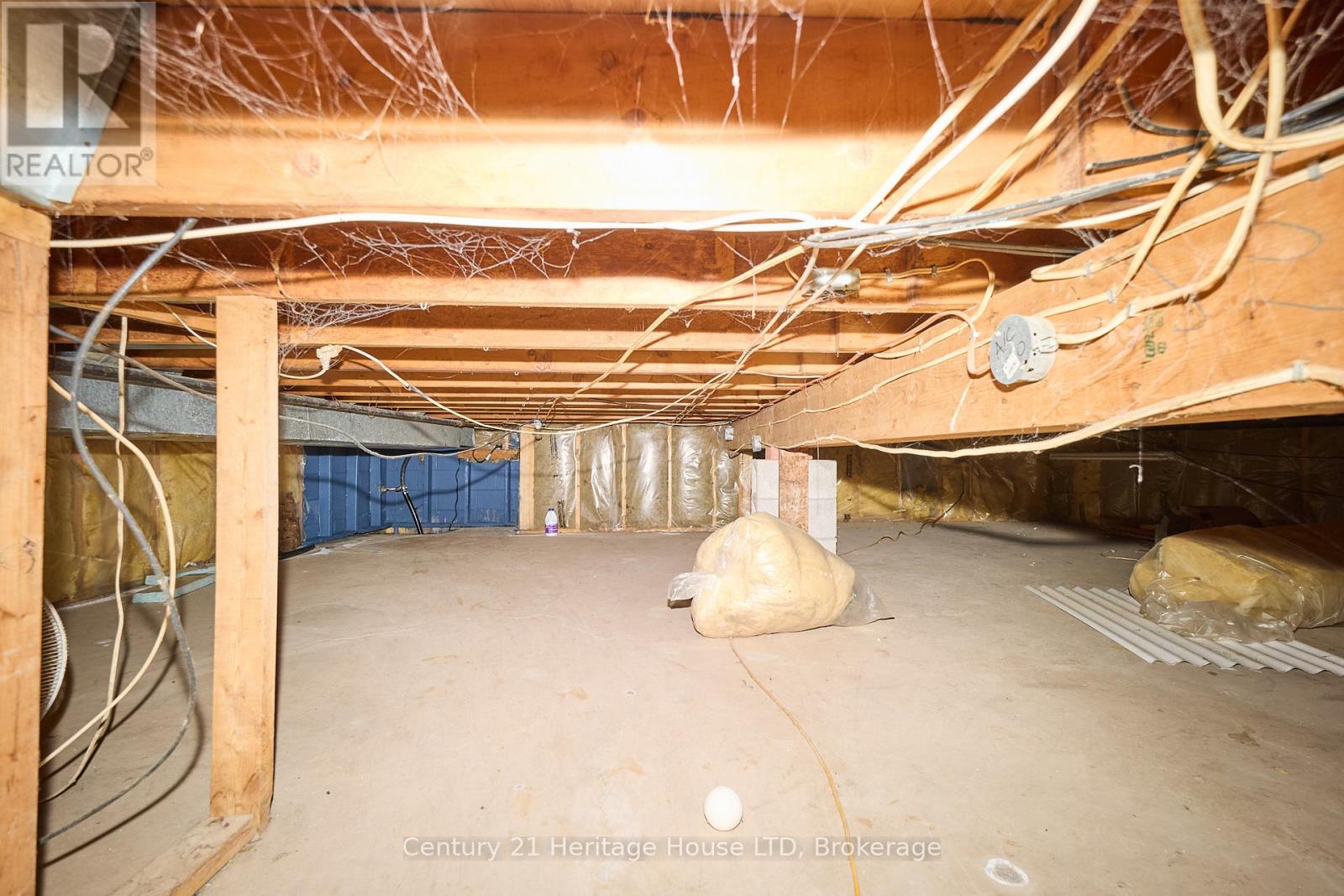 15 Malkin Avenue, Fort Erie, Ontario  L2A 5H9 - Photo 32 - X12610106