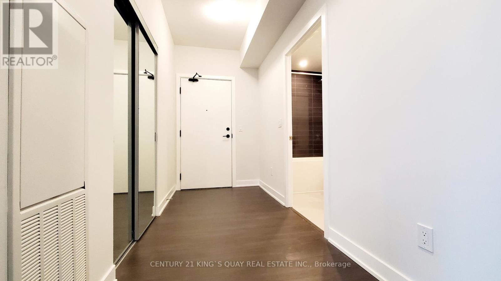 3201 - 4130 Parkside Village Drive, Mississauga, Ontario  L5B 3M8 - Photo 7 - W12483330