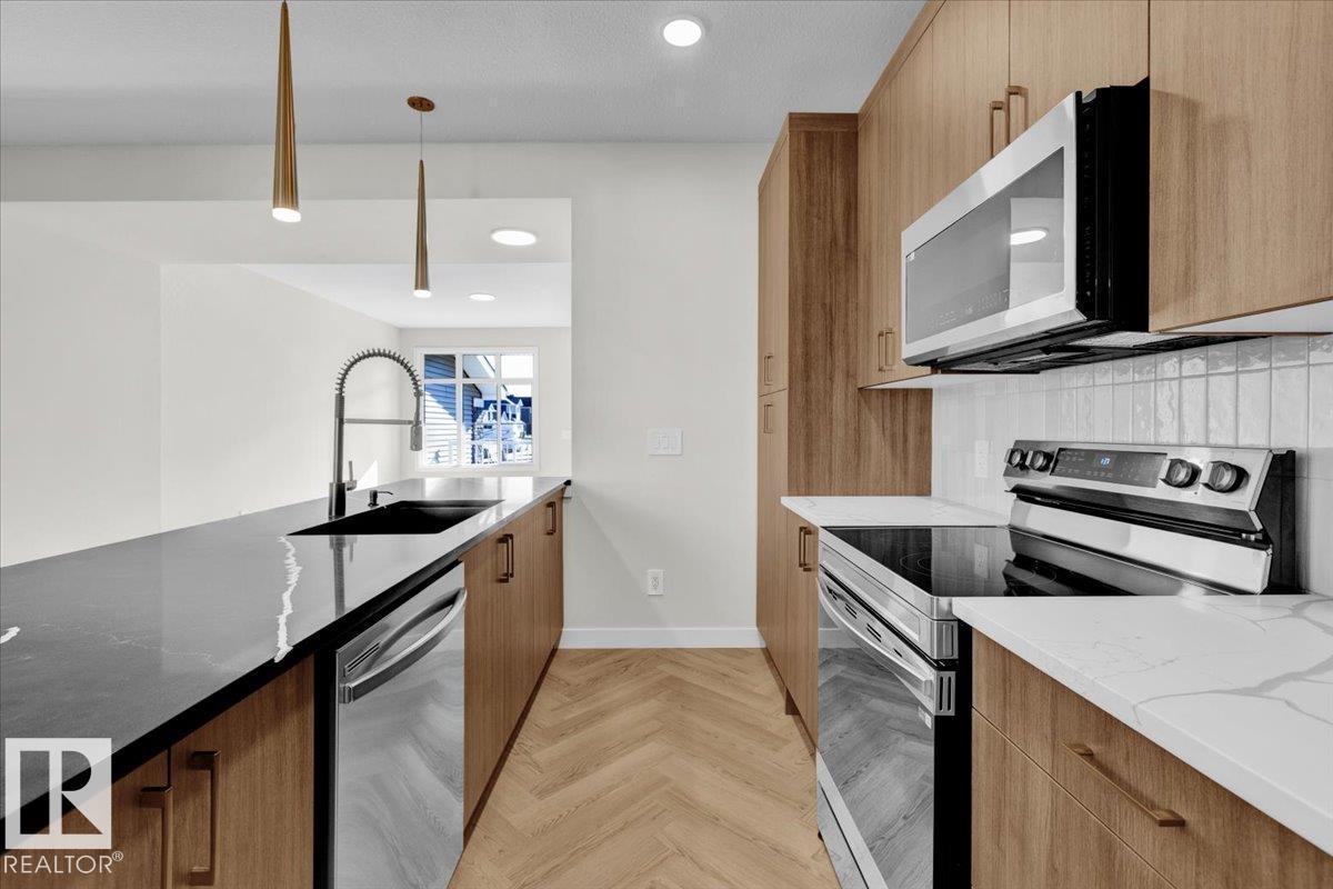 1325 Keswick Dr Sw, Edmonton, Alberta  T6W 4V8 - Photo 13 - E4468367