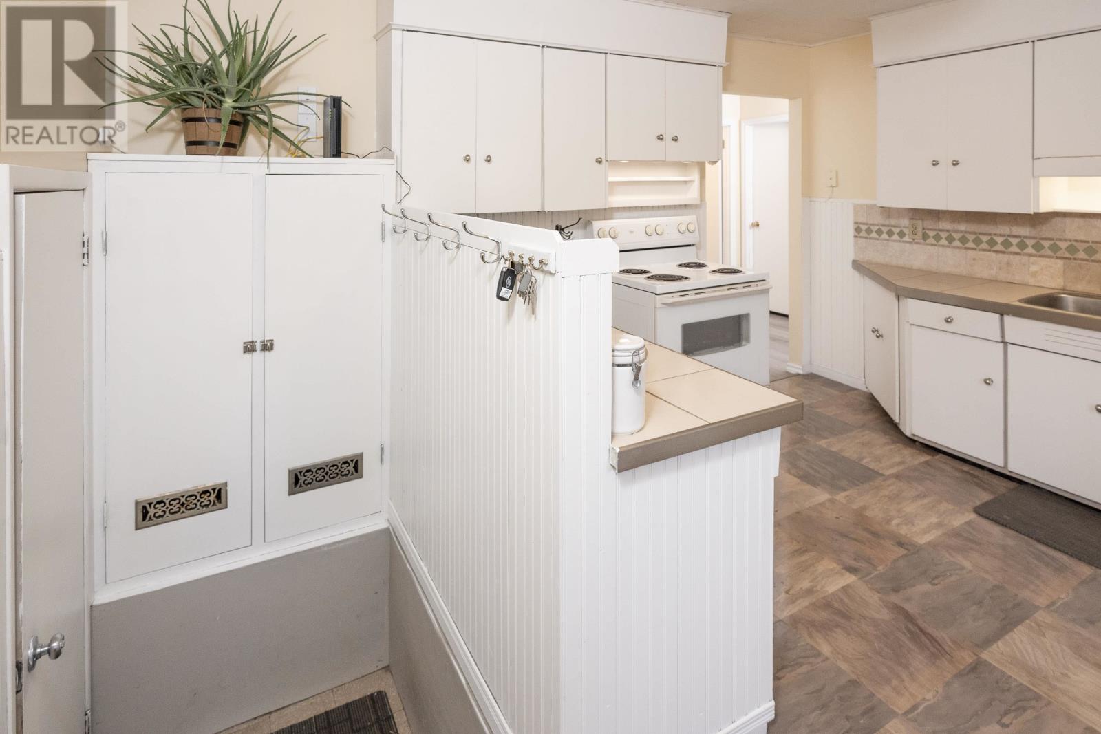 376 Lakeshore Dr, Shuniah, Ontario  P7A 0P6 - Photo 12 - TB253642