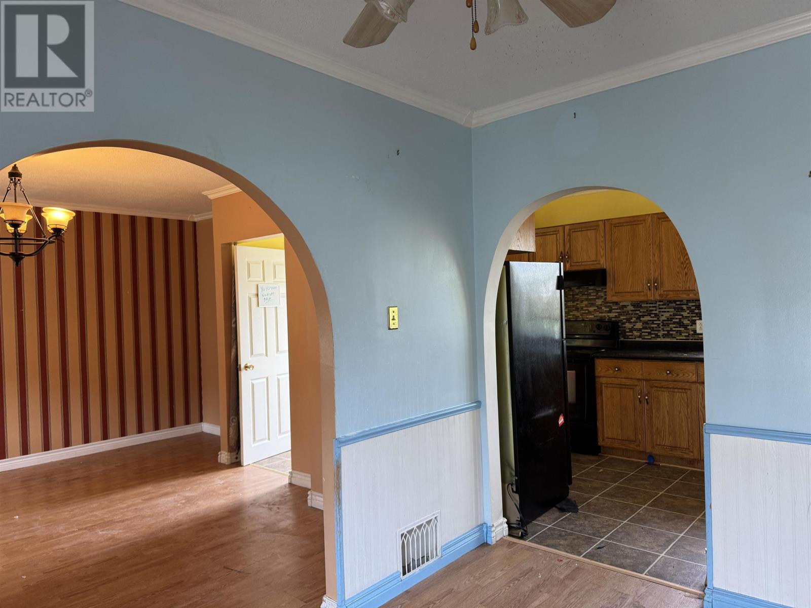 3 Ross Ave, Marathon, Ontario  P0T 2E0 - Photo 5 - TB252811