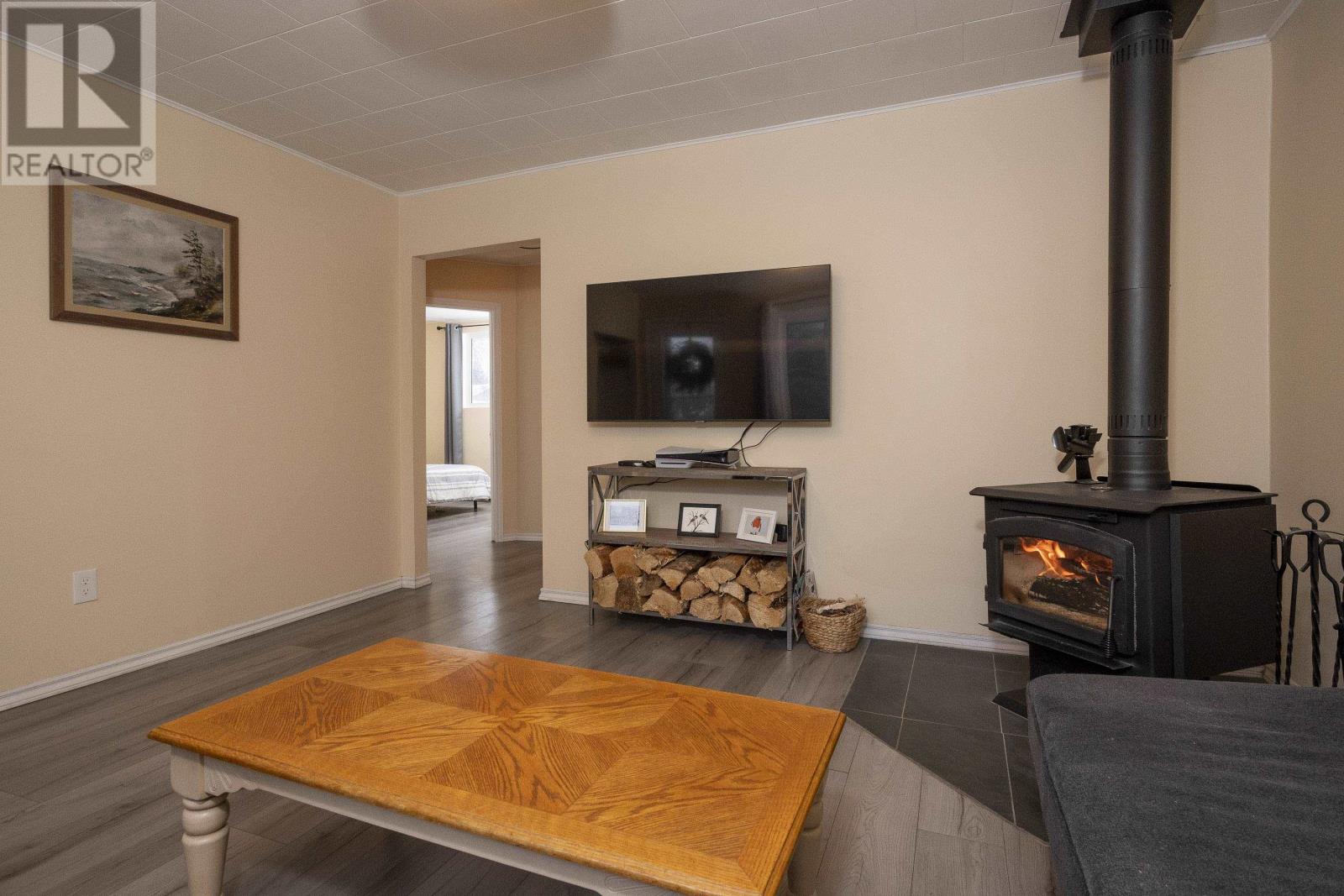 376 Lakeshore Dr, Shuniah, Ontario  P7A 0P6 - Photo 8 - TB253642