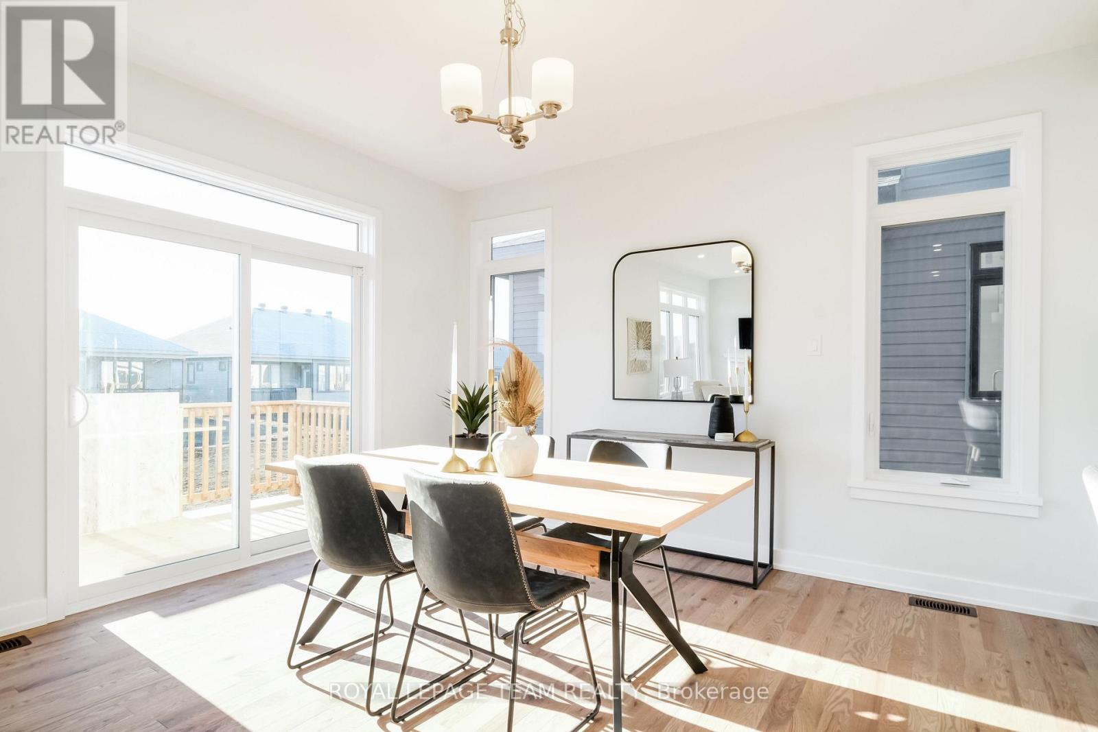 1064 Moore Street, Brockville, Ontario  K6V 0H2 - Photo 12 - X12641346