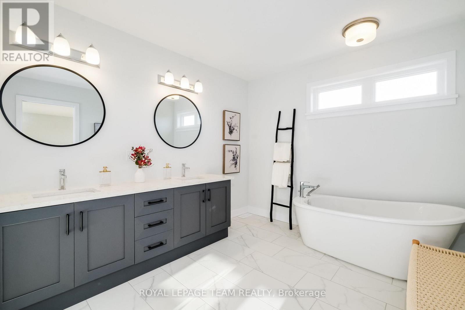 1064 Moore Street, Brockville, Ontario  K6V 0H2 - Photo 25 - X12641346