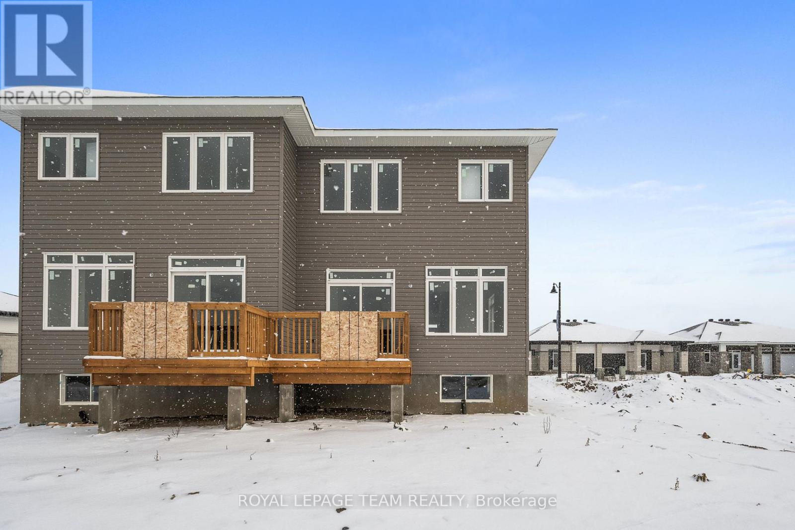 1064 Moore Street, Brockville, Ontario  K6V 0H2 - Photo 4 - X12641346