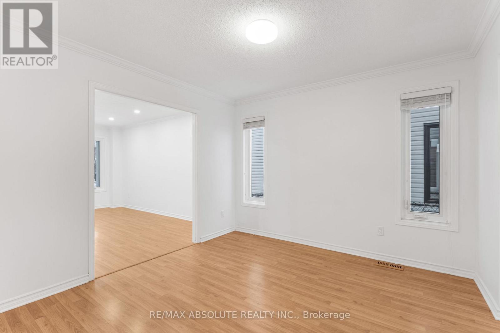 876 Clearcrest Crescent, Ottawa, Ontario  K4A 3E6 - Photo 11 - X12641354