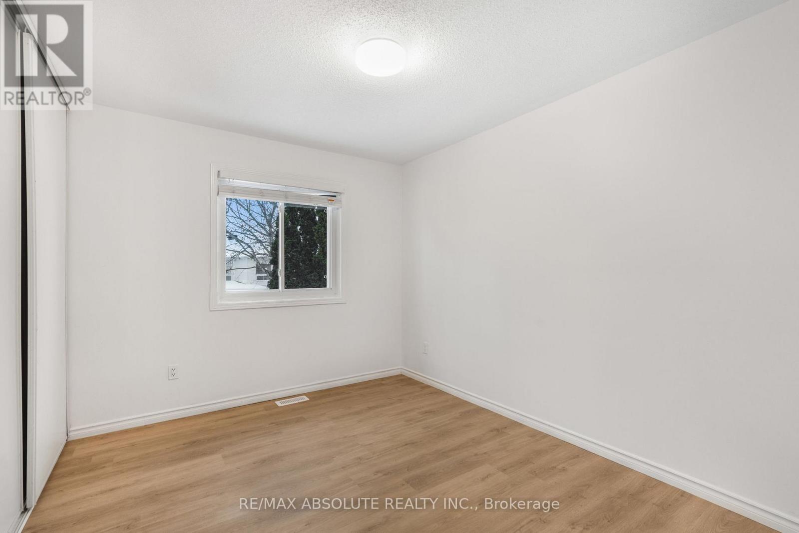 876 Clearcrest Crescent, Ottawa, Ontario  K4A 3E6 - Photo 24 - X12641354